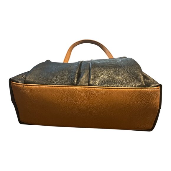 MultiSac Black & Tan Shoulder Bag – Faux Leather – Unused – 2000s – 9.5 x 15 in - Picture 5 of 10